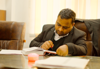 Adv. Yogesh Parshad